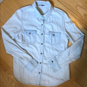 Light Wash Denim Long sleeve
